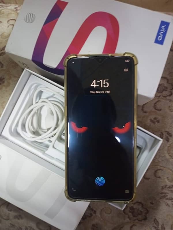 vivo s1 4/128 3