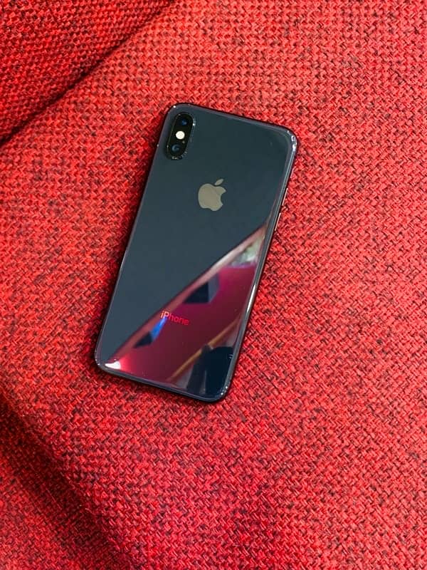 iPhone XS 1