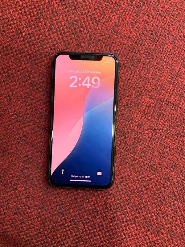 iPhone XS 3