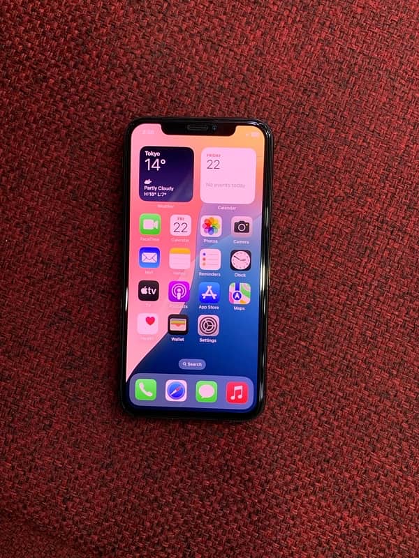 iPhone XS 4