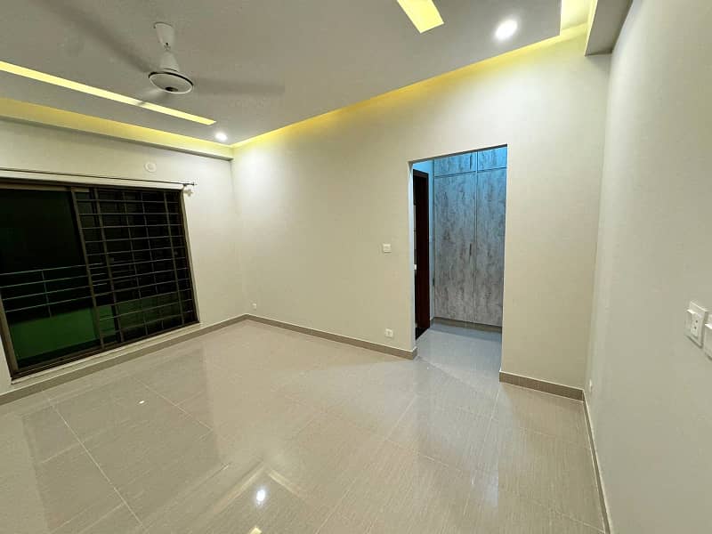 Brand New 12 Marla Flat On Ground Floor Is Available For Rent In Askari 11 Sector D At Super Hot Location 19