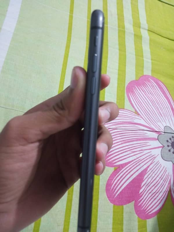 iphone 11 non pta with box 5