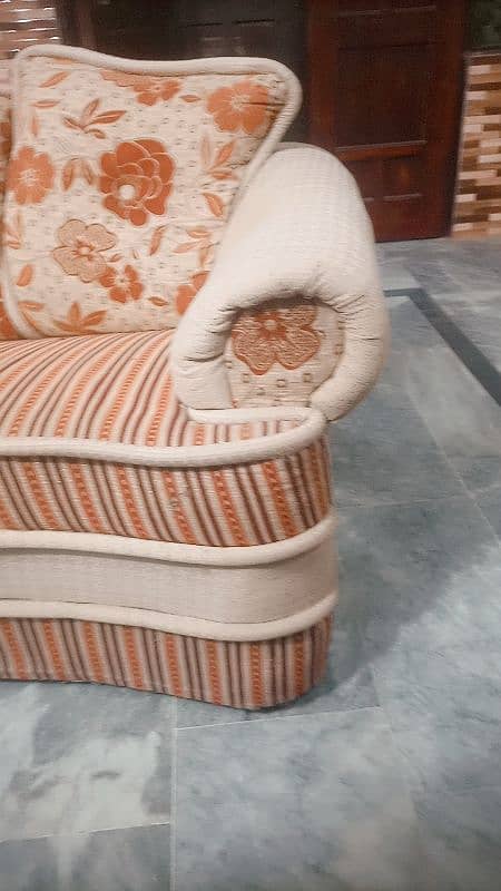 6 seat sofa seat at cheap price 2