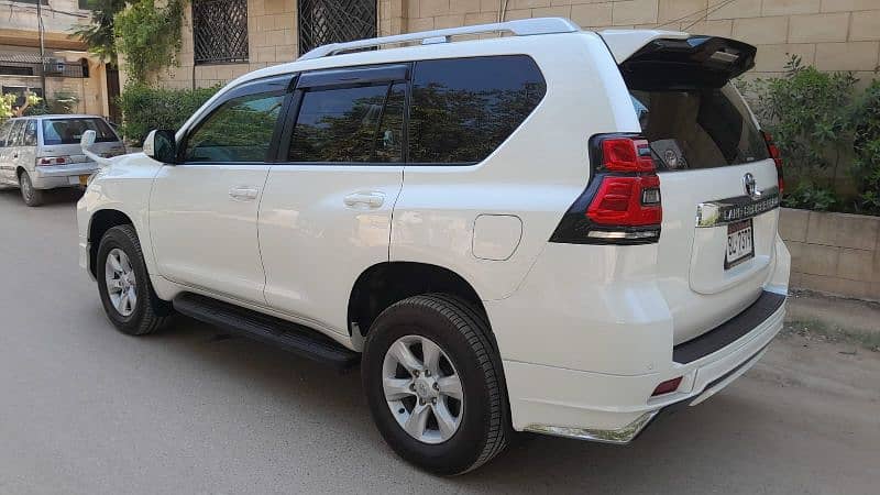 Toyota Prado Tx Model 2018/24 4