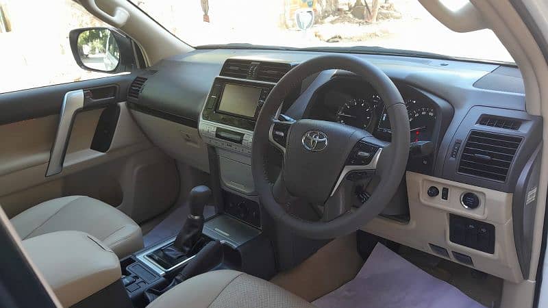 Toyota Prado Tx Model 2018/24 7