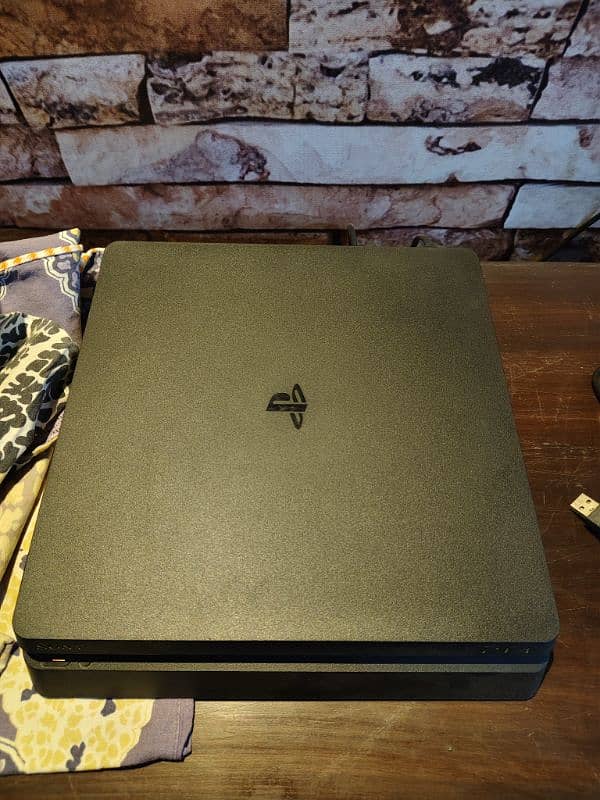 ps4 slim 1tb 2