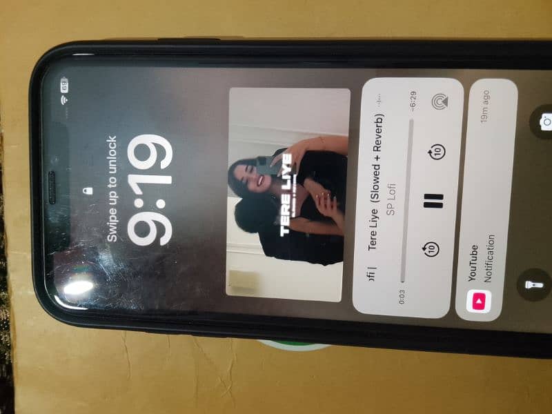 urgent for sale iphone 11 jv 4