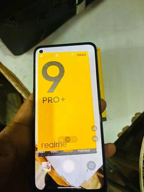 realme 9pro+ 8/128 1