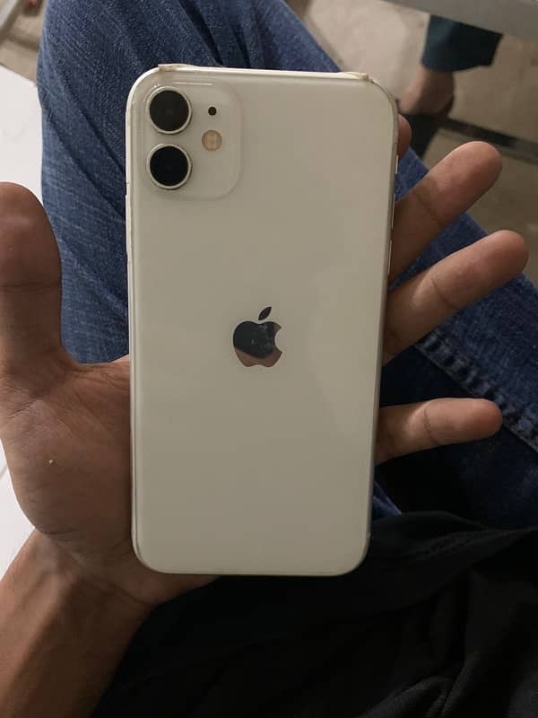 Iphone 11 ( Non PTA 64 Gb Factory Unlock) White Colour 6