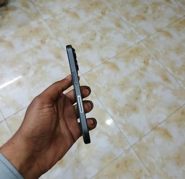 Iphone 15Pro Non Pta Jv 128gb 5