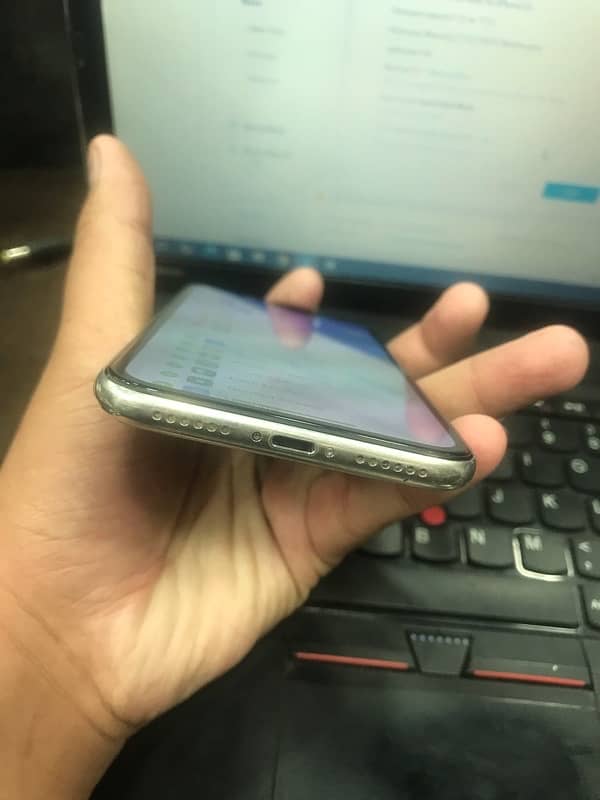 iphone x 64 gb PTA 4