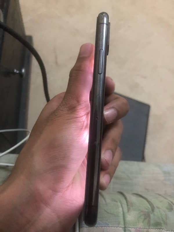 iPhone X 256G PTA Approve 2