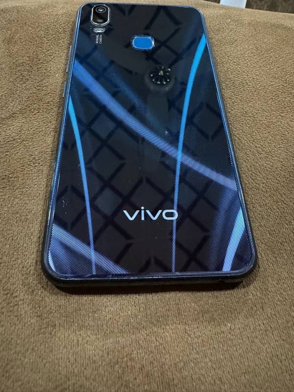 Vivo Y11 1