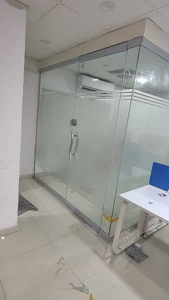 GLASS CABIN / OFFICE GLASS PARTITION 1