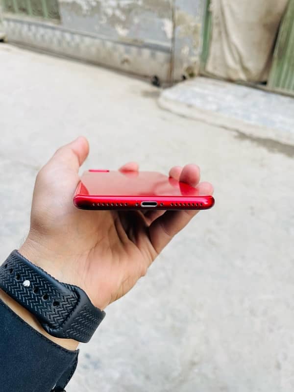 iphone 8 plus (red product)lush set 6