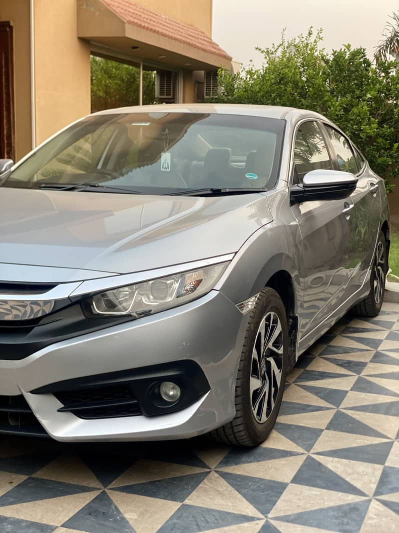 Honda Civic Oriel 2017 1