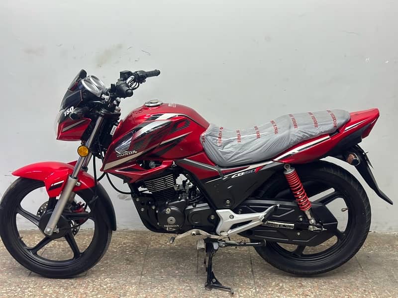 honda cb150f 2019 model ( low millage ) 7