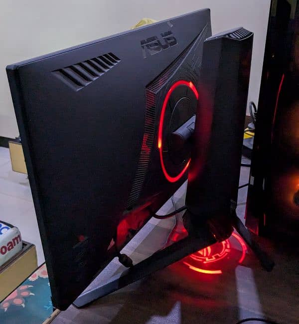 Asus Rog Strix XG248 240Hz 2