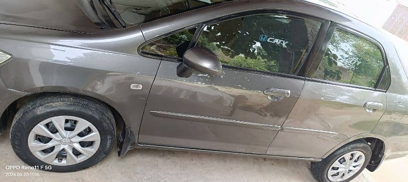 Honda City IDSI 2008 urgent urgent sale 2