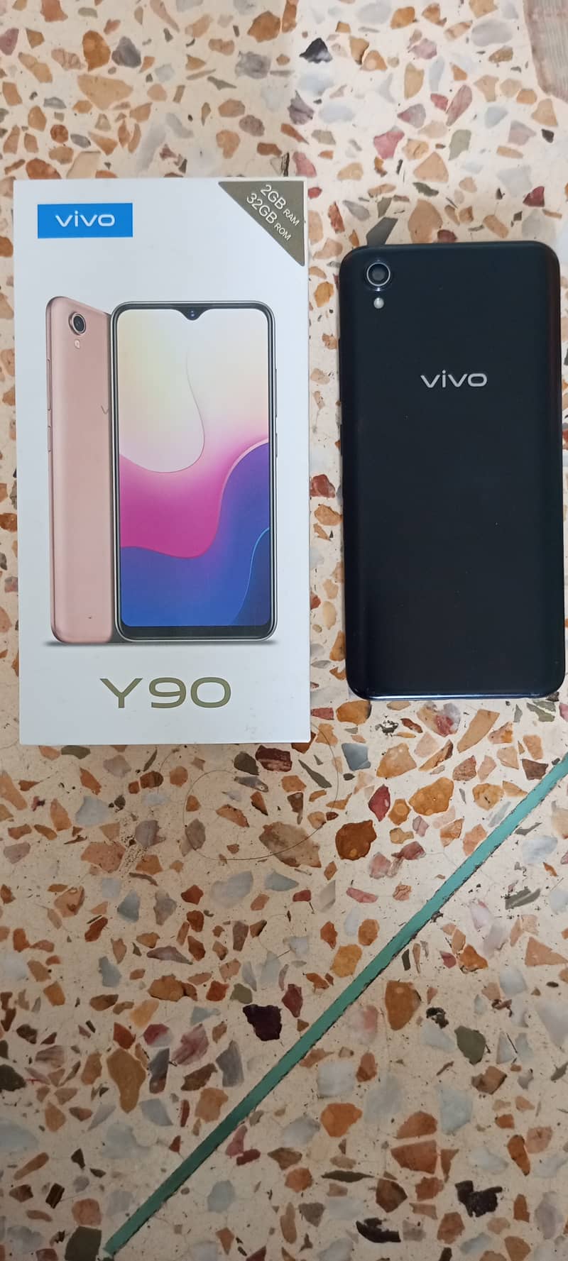 Vivo Y90 3