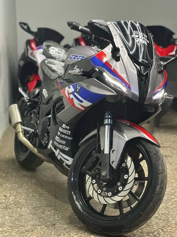 bmw 1000rr 2024 model 400cc ( double cylinder ) 0