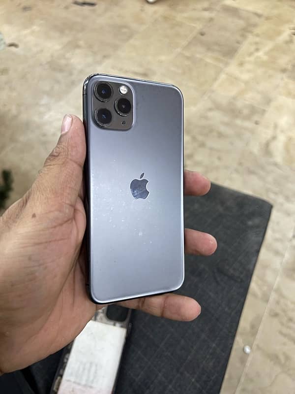 iphone 11 pro 3