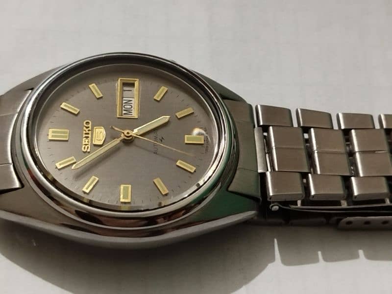 Seiko 5 7009-3040 0