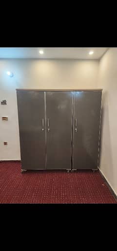 brand new 3 door wardrobe for sale