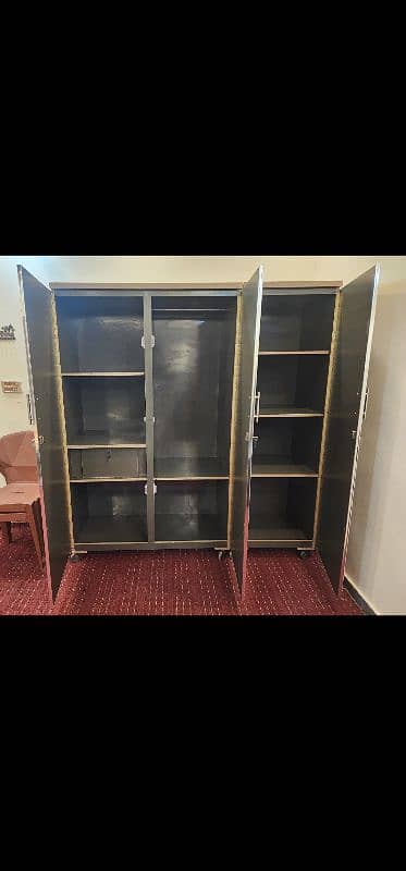 brand new 3 door wardrobe for sale 1