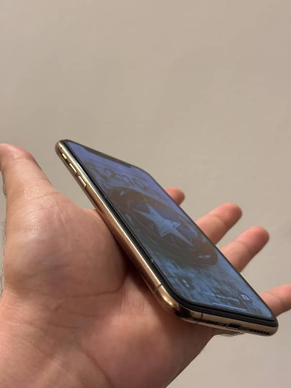 IPHONE XS (PTA APPROVED) 2