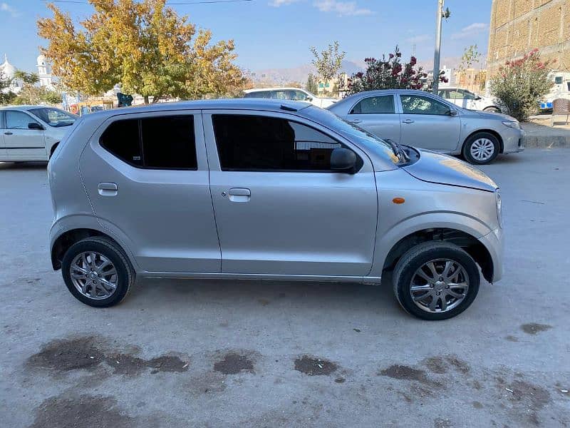 Suzuki Alto 2015 3