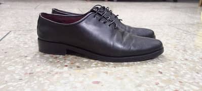 affordable and durable leather formal oxford shoes