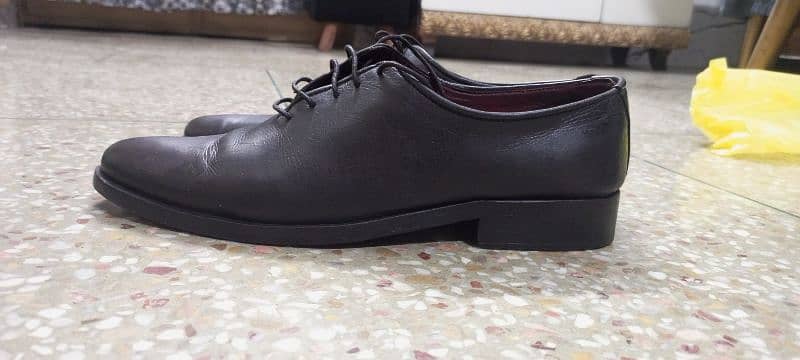 whole cut oxford shoes 1