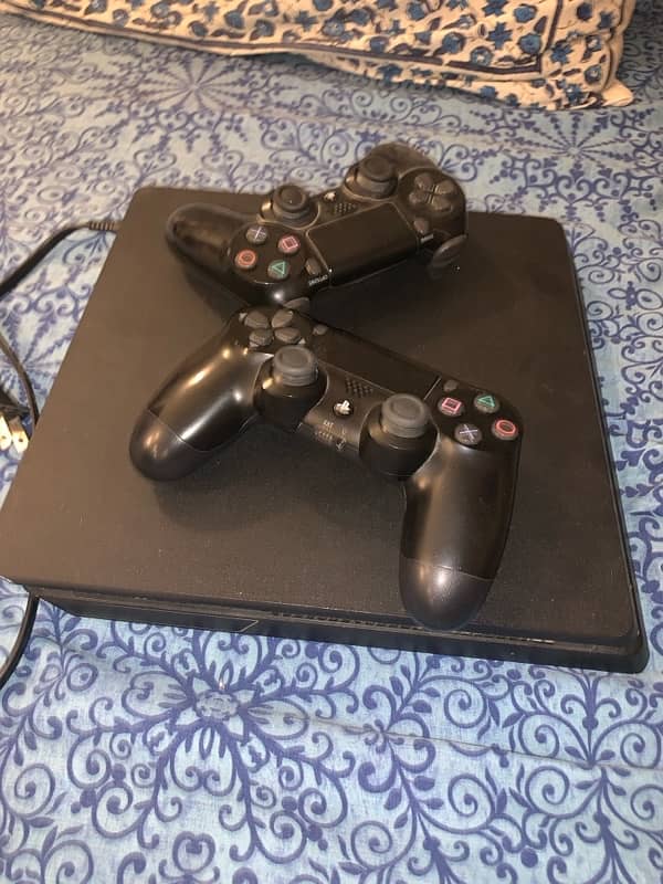 Ps4 (1 TB) 1