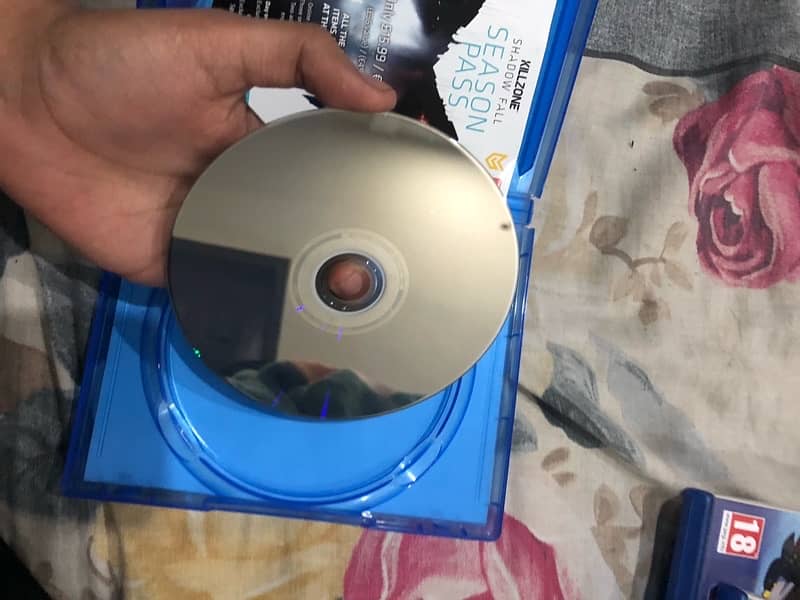 Ps 4 games very little used 10