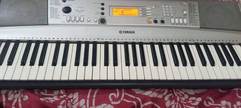 Yamaha PSR E313 Professional Yamaha Piano Keyboard Casio Roland Korg 2