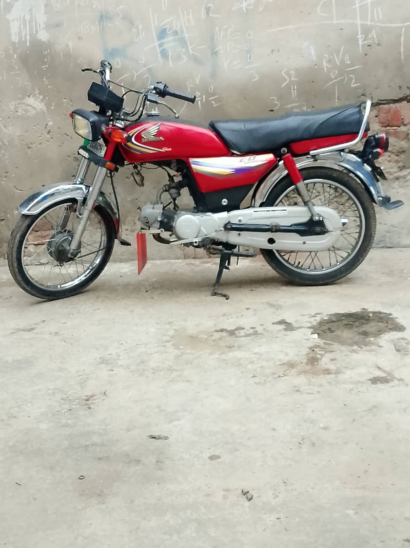 Honda CD 70 2014 12