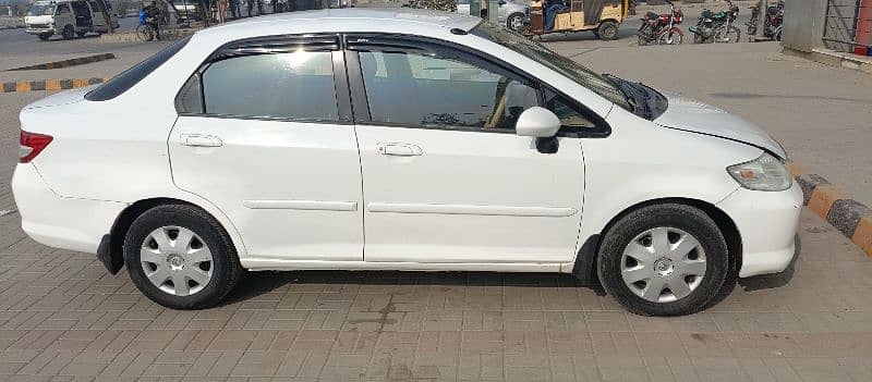 Honda City IDSI 2004 5