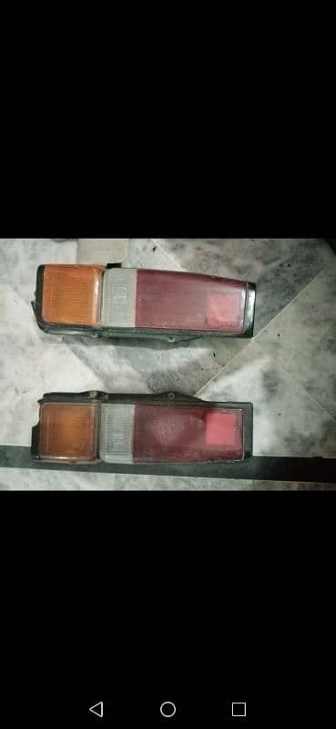 head lights  grill, intigater and back lights 1