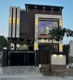 5 Marla Brand New Modern House