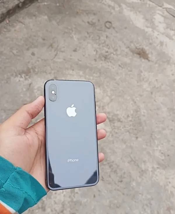 I phone X 64 Gb official PTA proved with original charger 4