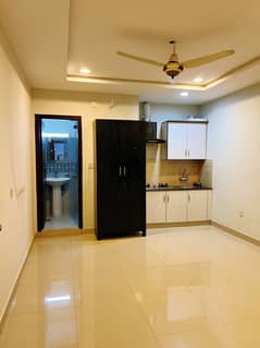 Studio Apartment Available For rent Gulberg Green Islamabad