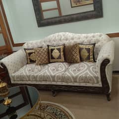 7 Seater 10/10 Condition Sofa Set for Sale