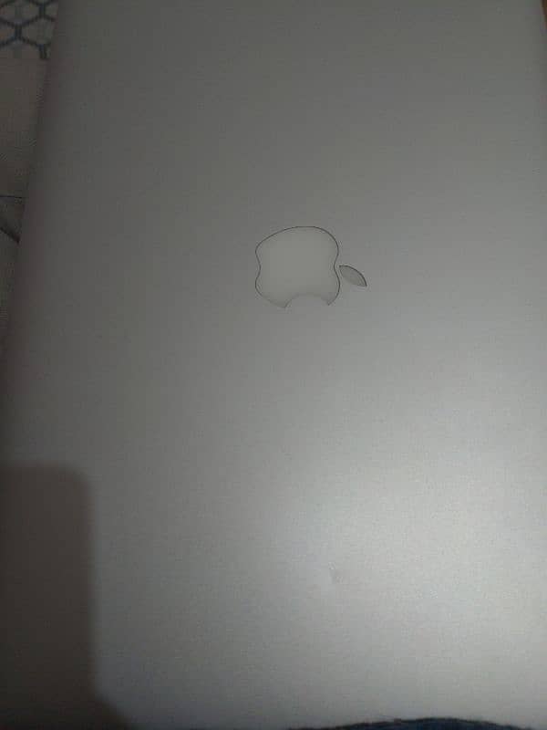 MacBook pro 2015 0