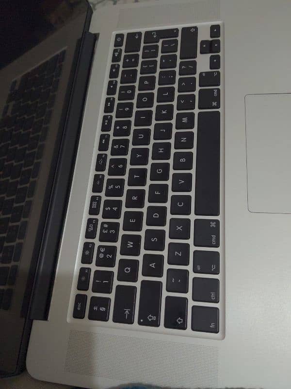 MacBook pro 2015 1