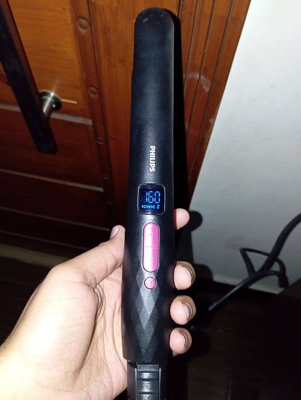 Hair Straightner 2