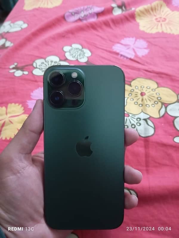 iphone 13pro max olive green 0