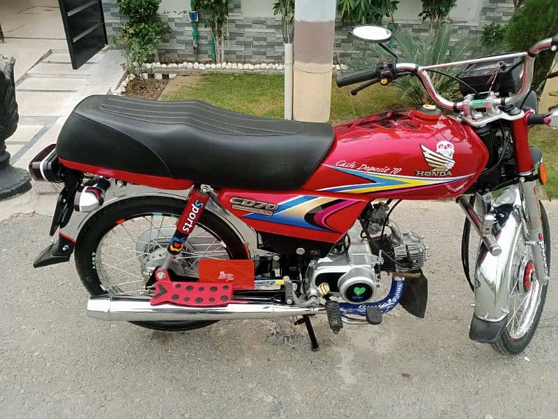 Honda cd 70 2009 model 5