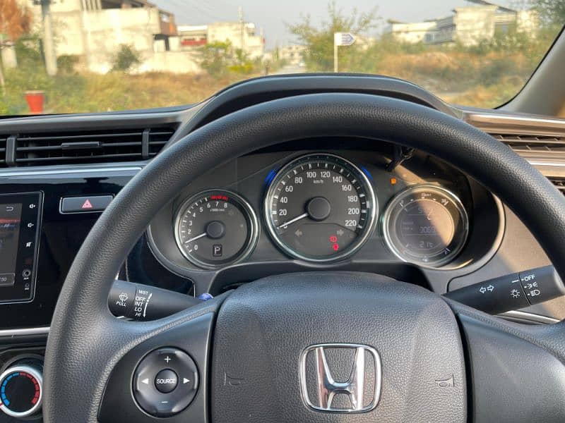 Honda City Aspire 2024 17