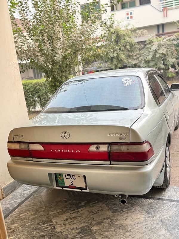 Toyota Corolla XE 1997 12